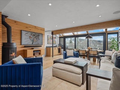 /international/us/100-n-8th-street-aspen-co-110101676448/