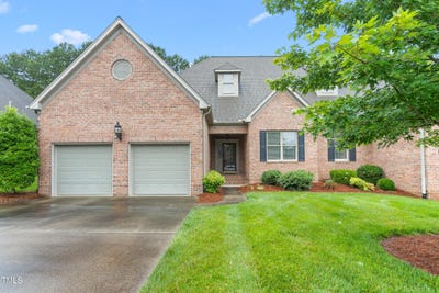 /international/us/2012-muirfield-court-elon-nc-110099962770/