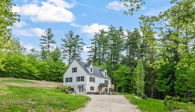 /international/us/72-conway-road-madison-nh-110108489087/