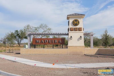 /international/us/7913-aplomado-st-lot-2-brownsville-tx-110109830106/