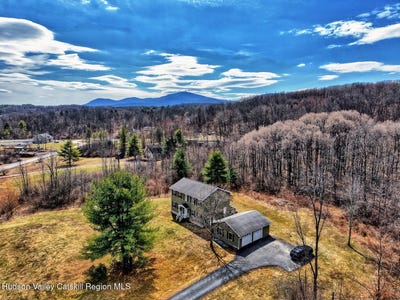 /international/us/14-durham-woods-road-durham-ny-110107003161/