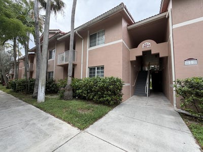 /international/us/3211-sabal-palm-manor-davie-fl-110108013195/
