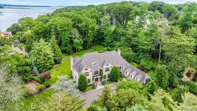 /international/us/17-plover-lane-lloyd-harbor-ny-110106524056/