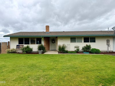 /international/us/10112-wright-avenue-klamath-falls-or-110108637146/