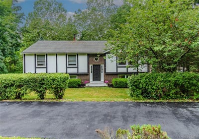 /international/us/7-colleen-lane-wallkill-ny-110109062950/
