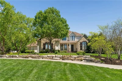 /international/us/13917-mastin-street-overland-park-ks-110107513535/