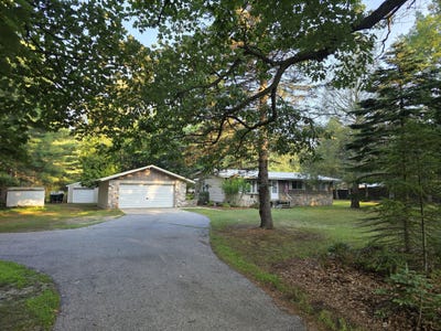 /international/us/2672-wildwood-road-manistee-mi-110100922843/