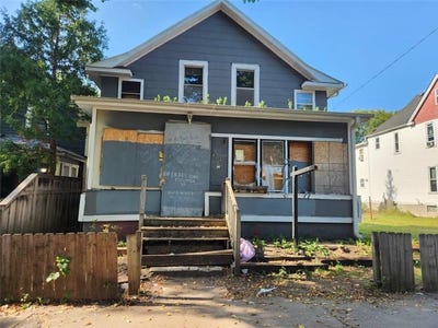 /international/us/3042-15th-avenue-s-minneapolis-mn-110107932219/