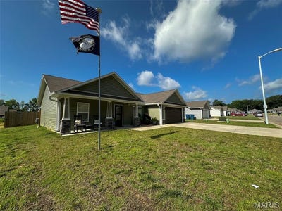 /international/us/326-apple-park-way-poplar-bluff-mo-110100388905/