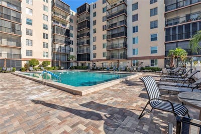/international/us/2901-26th-street-w-bradenton-fl-110100253741/