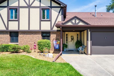 /international/us/603-carol-court-pontiac-il-110101192301/