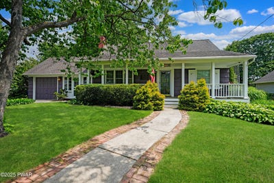 /international/us/613-5th-street-milford-pa-110096445677/