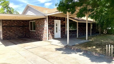 /international/us/1612-n-normandie-street-hanford-ca-110107954348/