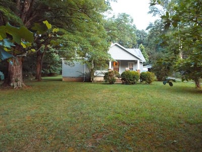/international/us/4244-bradshaw-rd-salem-va-110099101930/