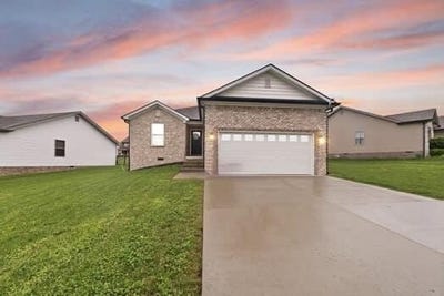 /international/us/424-middle-creek-way-berea-ky-110108335134/