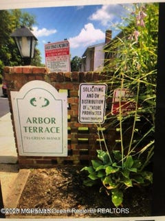 /international/us/735-greens-avenue-long-branch-nj-110102169056/