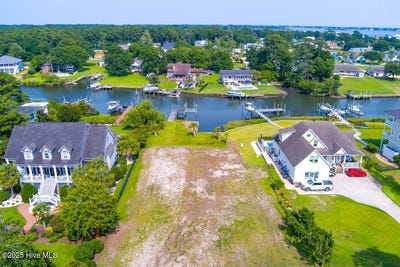 /international/us/119-cape-point-boulevard-cape-carteret-nc-110100473523/