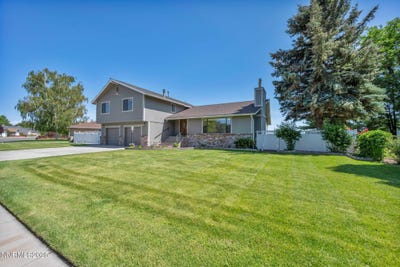/international/us/1663-mackland-avenue-minden-nv-110100332002/