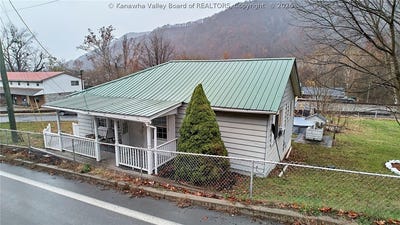 /international/us/16298-deepwater-mountain-road-wv-110109025753/