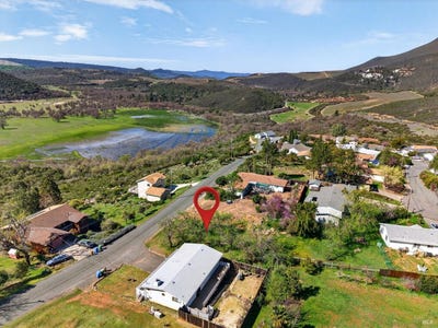 /international/us/5690-ponca-way-kelseyville-ca-110119741633/