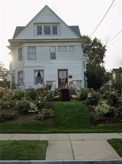 /international/us/23-n-genesee-street-geneva-ny-110104786253/