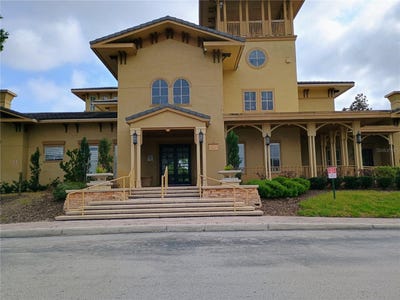 /international/us/213-villa-di-este-terrace-lake-mary-fl-110120486402/