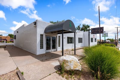/international/us/1710-cerrillos-santa-fe-nm-110108390327/