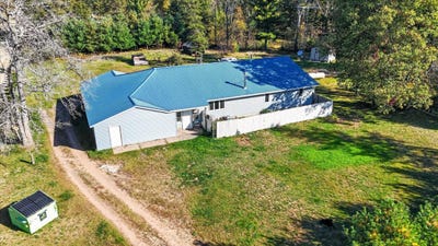 /international/us/4400-grass-lake-road-west-branch-mi-110120453834/