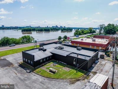 /international/us/902-n-front-street-wormleysburg-pa-110100689420/?lang=zh-tw