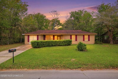 /international/us/103-forest-drive-d-iberville-ms-110106849797/