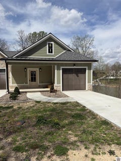 /international/us/1140-eagle-rest-drive-grand-rivers-ky-110108977931/