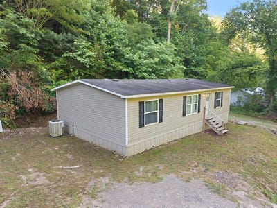 /international/us/139-honey-fork-road-phyllis-ky-110108629984/