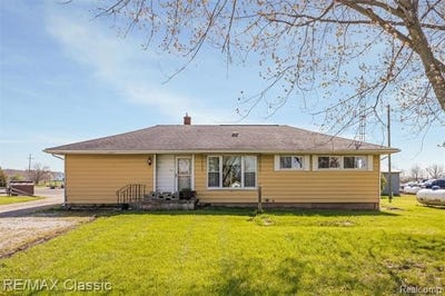 /international/us/11024-dennison-road-milan-twp-mi-110107724604/