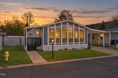 /international/us/633-e-archwood-drive-eagle-point-or-110106676194/