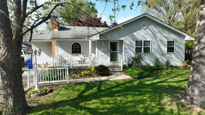 /international/us/1913-e-12th-st-sedalia-mo-110101075991/?lang=id
