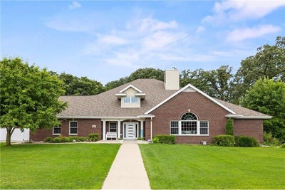 /international/us/710-park-island-drive-sw-hutchinson-mn-110097995486/