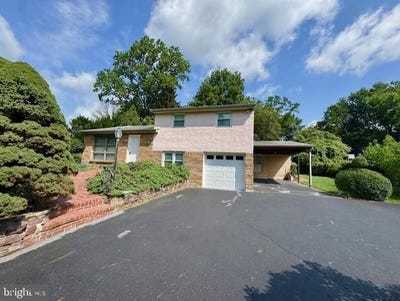 /international/us/149-rocksville-road-holland-pa-110101029139/