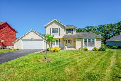 /international/us/45-braunston-drive-penfield-ny-110101102335/