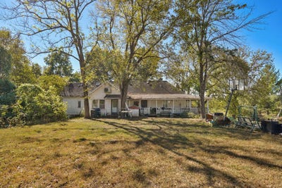 /international/us/1333-e-559th-road-morrisville-mo-110120412586/