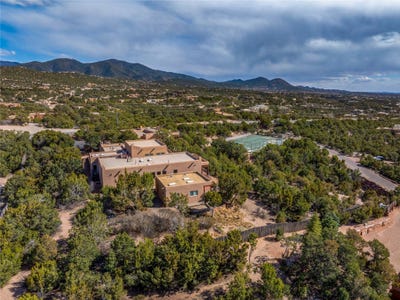 /international/us/1060-bishops-lodge-rd-santa-fe-nm-110105255261/