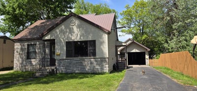 /international/us/615-cedar-st-sault-ste-marie-mi-110108588398/