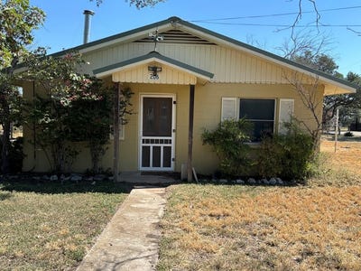 /international/us/306-s-broadway-rocksprings-tx-110102754760/