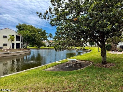 /international/us/4277-island-circle-fort-myers-fl-110120484098/