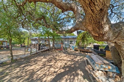 /international/us/1602-broad-oak-dr-bandera-tx-110102717596/