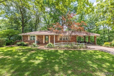 /international/us/1106-white-oak-drive-poplar-bluff-mo-110108337814/