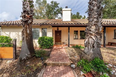 /international/us/13155-san-antonio-road-atascadero-ca-110098192320/
