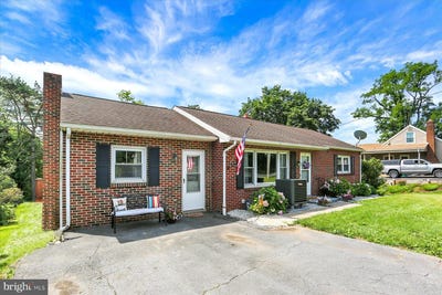 /international/us/954-valley-road-enola-pa-110101070574/