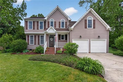 /international/us/1203-pino-court-chesapeake-va-110107781208/