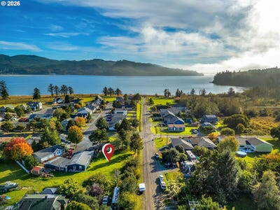 /international/us/1-mallard-ave-nehalem-or-110120772485/