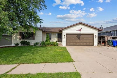 /international/us/1758-29th-st-nw-cedar-rapids-ia-110101461298/